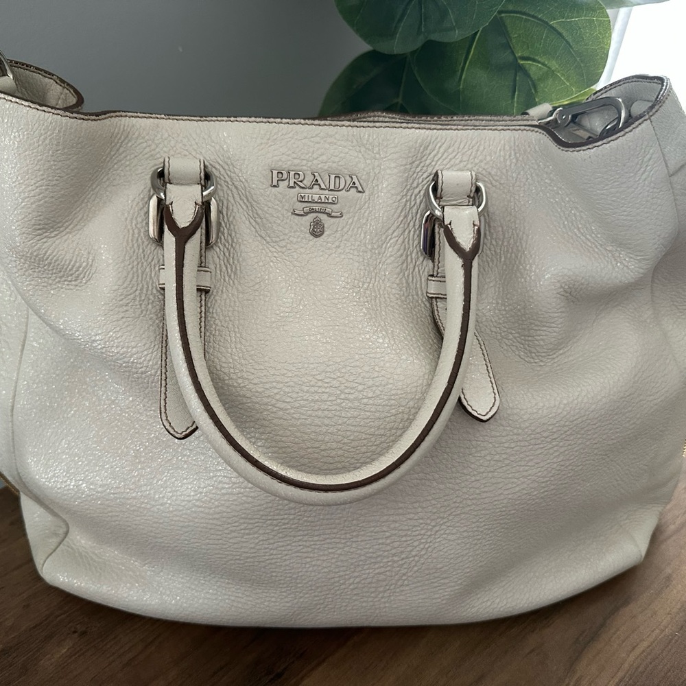 Prada Cream Vitelli Daino Leather 2way Bag!! STUNNING 🤩